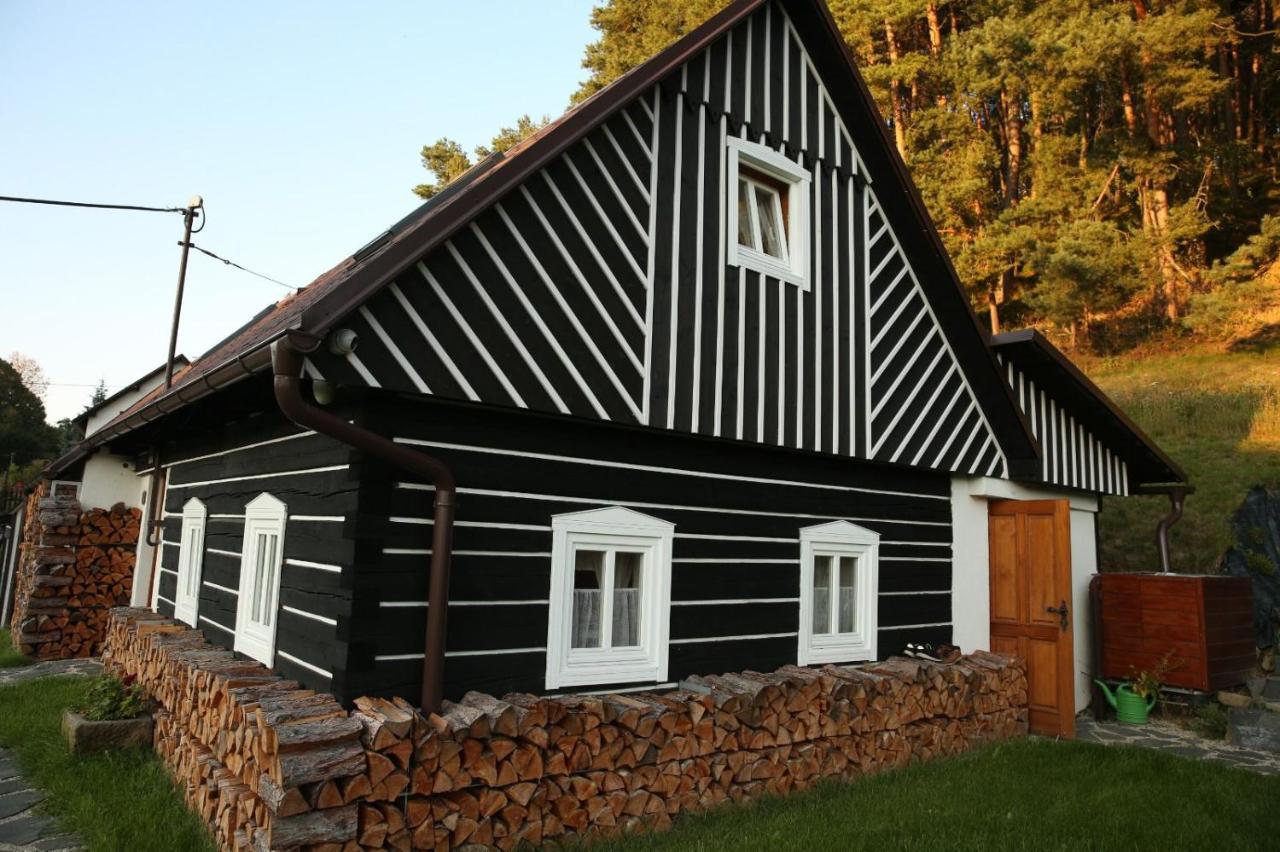 Roubenka 1818 Villa Vselibice Bagian luar foto